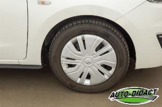 Mitsubishi Space-star 1.0 Cool+ 82.776 km Airco picture 26