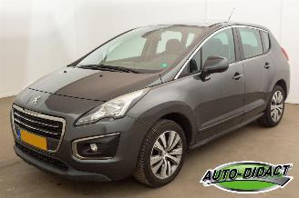 krockskadad bil auto Peugeot 3008 1.2 PureTech Clima Navi Camera Style 2016/3