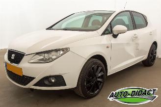 damaged passenger cars Seat Ibiza 1.4 Good Stuff Airco 2010/3