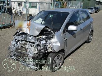 Dezmembrări autoturisme Kia Picanto Picanto (TA) Hatchback 1.2 16V (G4LA5) [63kW]  (09-2011/06-2017) 2015