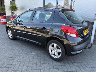 Peugeot 207 1.4 VTI Style picture 16