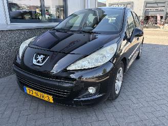 Peugeot 207 1.4 VTI Style picture 21