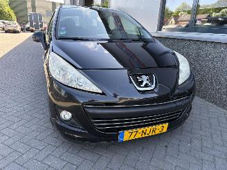 Peugeot 207 1.4 VTI Style picture 28