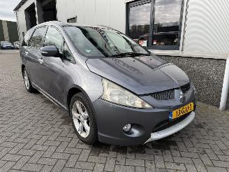 krockskadad bil auto Mitsubishi Grandis 2.4-16V InSport 2008/6
