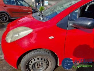 Toyota Yaris Yaris II (P9), Hatchback, 2005 / 2014 1.3 16V VVT-i picture 5