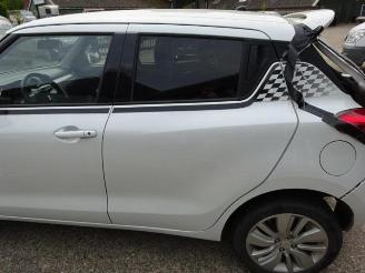 Suzuki Swift Swift (ZC/ZD), Hatchback 5-drs, 2017 1.2 Dual Jet 16V Allgrip picture 7