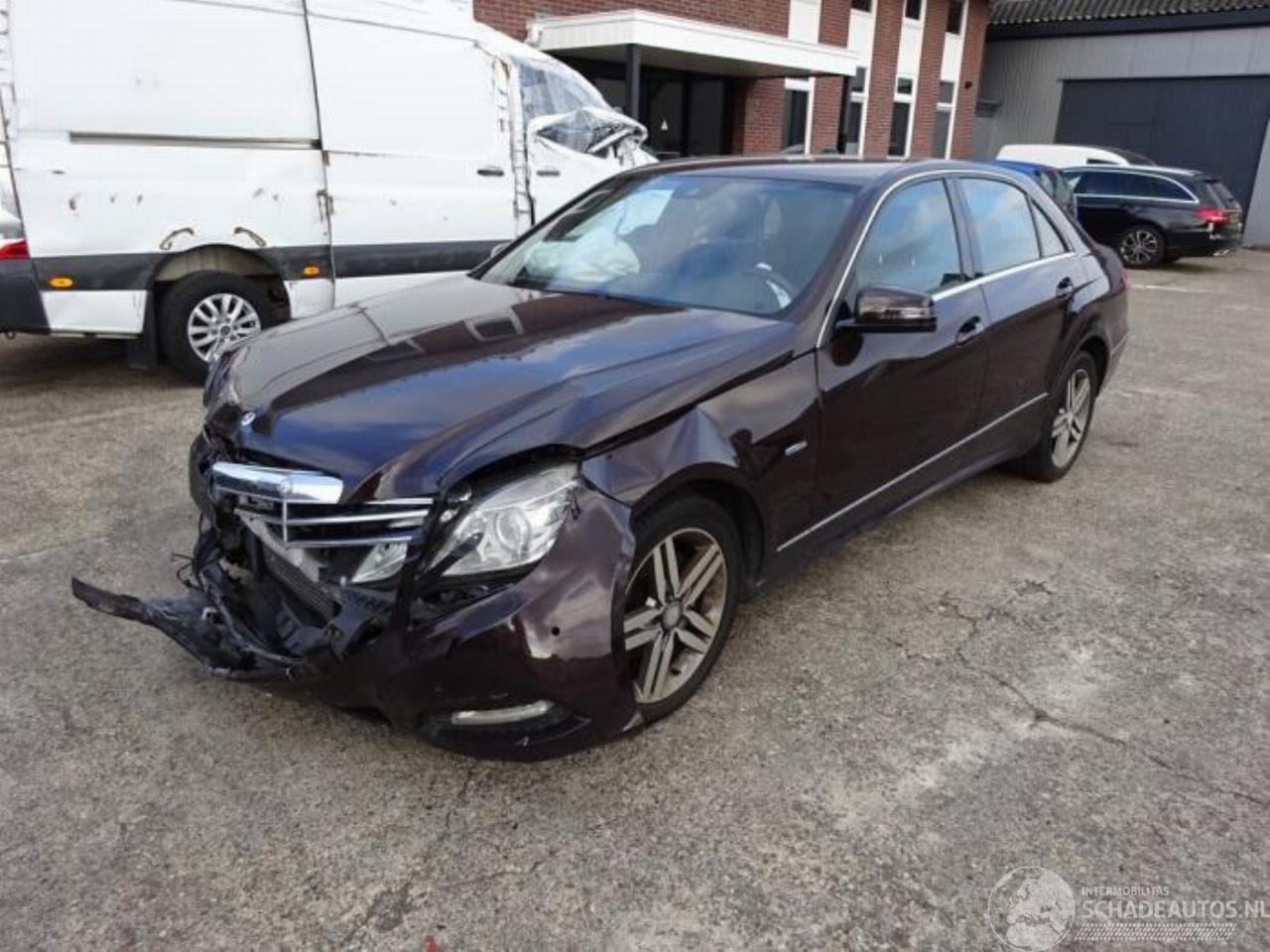 Mercedes E-klasse E (W212), Sedan, 2009 / 2016 E-200 CDI 16V BlueEfficiency,BlueTEC