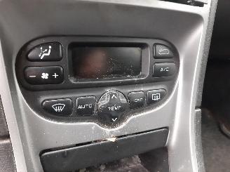 Peugeot 307 307 (3A/C/D) Hatchback 1.6 16V (TU5JP4(NFU)) [80kW]  (08-2000/11-2007)= picture 29