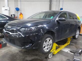Kia Cee d Ceed Sportswagon (CDF) Combi 5-drs 1.5 T-GDI 16V (G4LH) [118kW]  (01-2=
021/...) picture 1