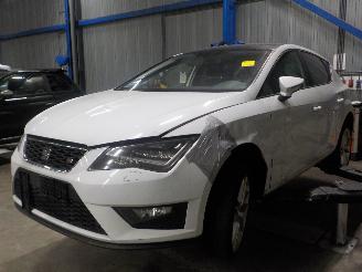 Uttjänta bilar auto Seat Leon Leon (5FB) Hatchback 5-drs 2.0 TDI Ecomotive 16V (CKFC) [110kW]  (10-2=
012/08-2020) 2013/0