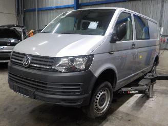 Schadeauto Volkswagen Transporter Transporter T6 Van 2.0 TDI 150 (CXHA) [110kW]  (04-2015/...) 2017