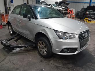 Audi A1 A1 Sportback (8XA/8XF) Hatchback 5-drs 1.4 TFSI 16V 122 (CAXA(Euro 5))=
 [90kW]  (11-2011/04-2015) picture 2