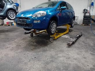 Purkuautot passenger cars Fiat Punto Punto Evo (199) Hatchback 1.3 JTD Multijet 85 16V (199.B.4000(Euro 5))=
 [62kW]  (10-2009/02-2012) 2012