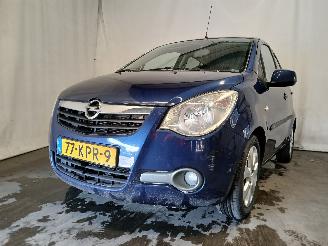 krockskadad bil auto Opel Agila Agila (B) MPV 1.0 12V (K10B(Euro 4; Euro 5)) [48kW]  (04-2008/06-2011)= 2010/1