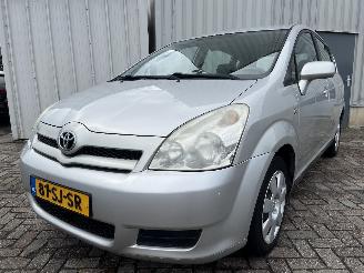 Auto incidentate Toyota Corolla Corolla Verso (R10/11) MPV 1.6 16V VVT-i (3ZZFE) [81kW]  (04-2004/03-2=
009) 2006/1