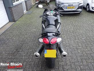 Kawasaki ZZ - R 1200  picture 5