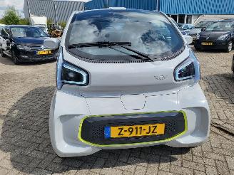 XEV Yoyo XEV (italiaans) YOYO ELECTRISCH 70 KM nw ( €21000) picture 12