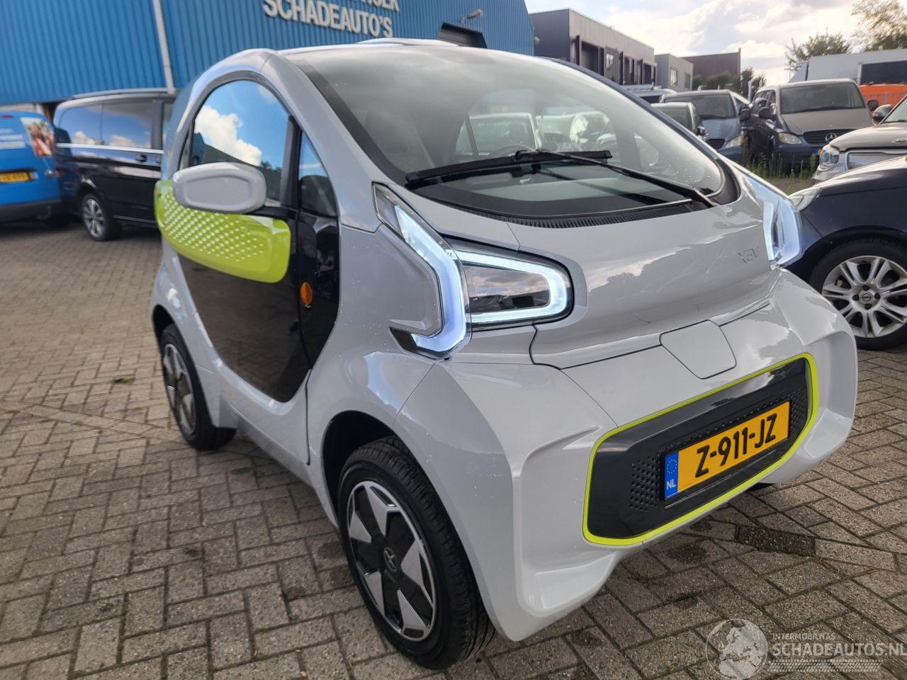 XEV Yoyo XEV (italiaans) YOYO ELECTRISCH 70 KM nw ( €21000)