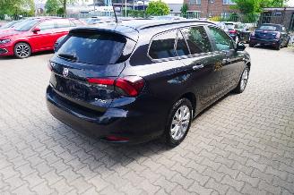 Fiat Tipo LOUNGE AUTOMAAT picture 3
