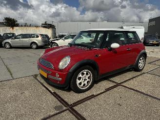 krockskadad bil auto Mini Cooper 1.6 PEPPER 2001/8