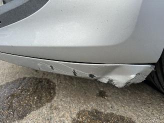 Volkswagen Polo 1.2 TDI 5drs picture 17