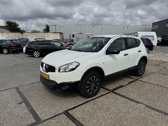 Coche accidentado Nissan Qashqai 1.6 Visia 2012/12