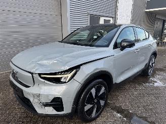 skadebil auto Volvo C-40 C40 Single Motor Extended Range Plus Dark 2023/10