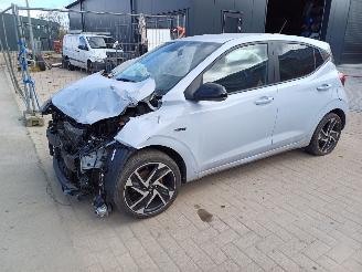 Salvage car Hyundai I-10 I10 NLINE 2021/4