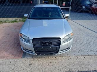 Audi A4 Avant 3.2 TFSI picture 3
