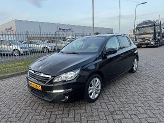 Vrakbiler auto Peugeot 308 1.2 VTI  Active Clima 2013/9