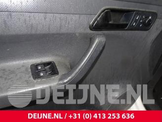 Volkswagen Caddy Caddy III (2KA,2KH,2CA,2CH), Van, 2004 / 2015 2.0 Ecofuel picture 16