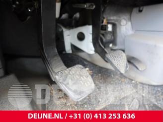 Volkswagen Crafter Crafter, Van, 2011 / 2016 2.0 TDI 16V picture 28