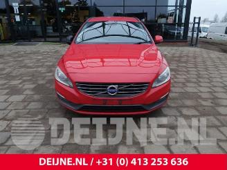 Volvo V-60 V60 I (FW/GW), Combi, 2010 / 2018 2.0 D3 20V picture 2
