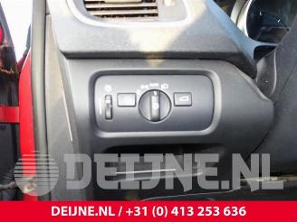 Volvo V-40 V40 (MV), Hatchback 5-drs, 2012 / 2019 1.6 D2 picture 23