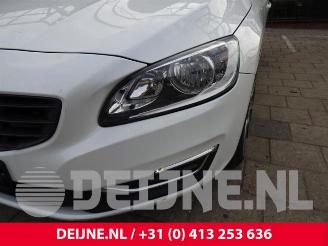 Volvo V-60 V60 I (FW/GW), Combi, 2010 / 2018 2.0 D2 16V picture 11