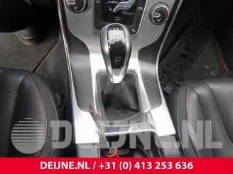 Volvo V-60 V60 I (FW/GW), Combi, 2010 / 2018 2.0 D2 16V picture 35