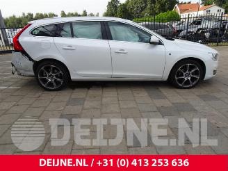 Volvo V-60 V60 I (FW/GW), Combi, 2010 / 2018 2.0 D2 16V picture 8