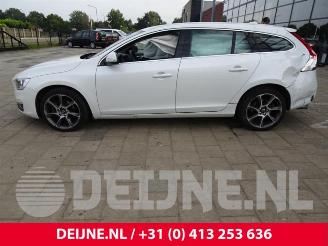 Volvo V-60 V60 I (FW/GW), Combi, 2010 / 2018 2.0 D2 16V picture 4