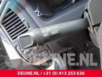 Volvo S-60 S60 I (RS/HV), Sedan, 2000 / 2010 2.4 20V 140 picture 24