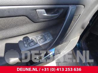 Volvo S-60 S60 I (RS/HV), Sedan, 2000 / 2010 2.4 20V 140 picture 15