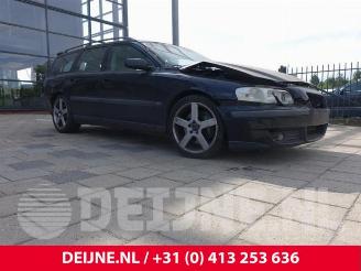 Dezmembrări autoturisme Volvo V-70 V70 (SW), Combi, 1999 / 2008 2.5 R Turbo 20V 2003/10