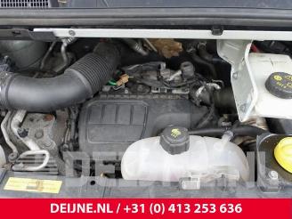Opel Vivaro Vivaro, Van, 2014 / 2019 1.6 CDTi BiTurbo 125 picture 35