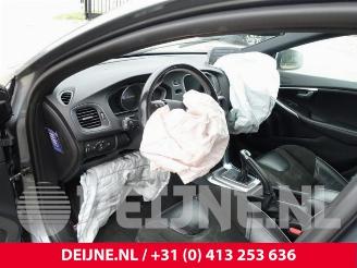 Volvo V-40 V40 (MV), Hatchback 5-drs, 2012 / 2019 2.0 D2 16V picture 17