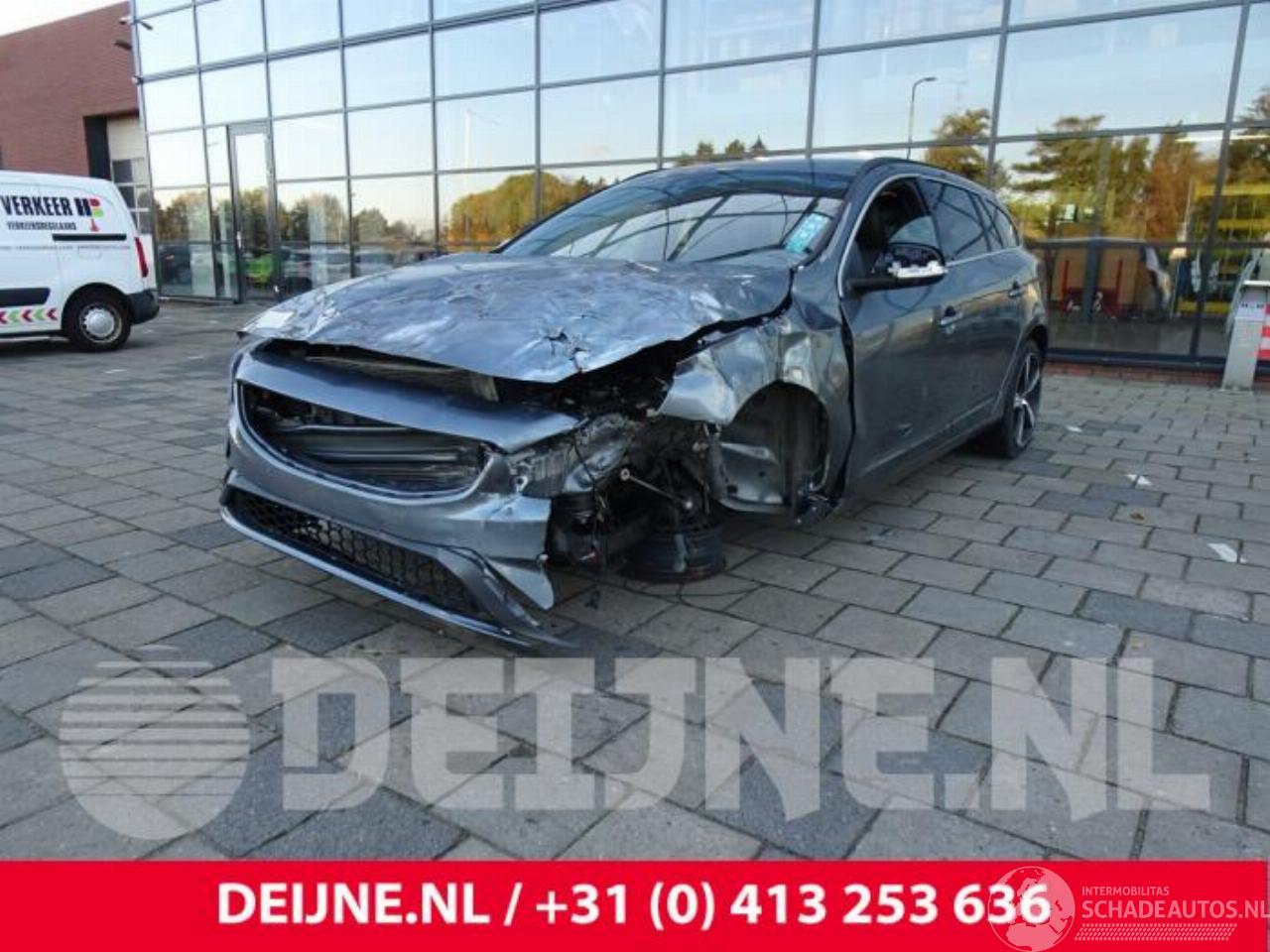 Volvo V-60 V60 I (FW/GW), Combi, 2010 / 2018 2.0 D2 16V