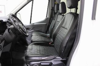 Ford Transit  picture 11