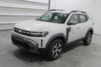 damaged passenger cars Dacia Duster  2025/4