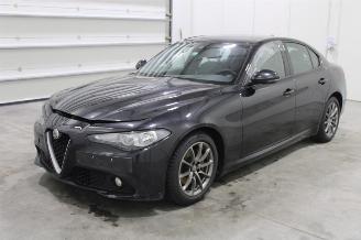 Uttjänta bilar auto Alfa Romeo Giulia  2019/8