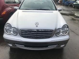 demontáž osobní automobily Mercedes C-klasse cw203 - 2200cc - diesel - 6vit 2005/1