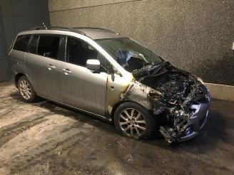 Salvage car Mazda 5 1998cc DIESEL 81KW EURO4 2010/7