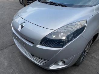 Renault Scenic 1600CC - 96KW - DIESEL picture 1